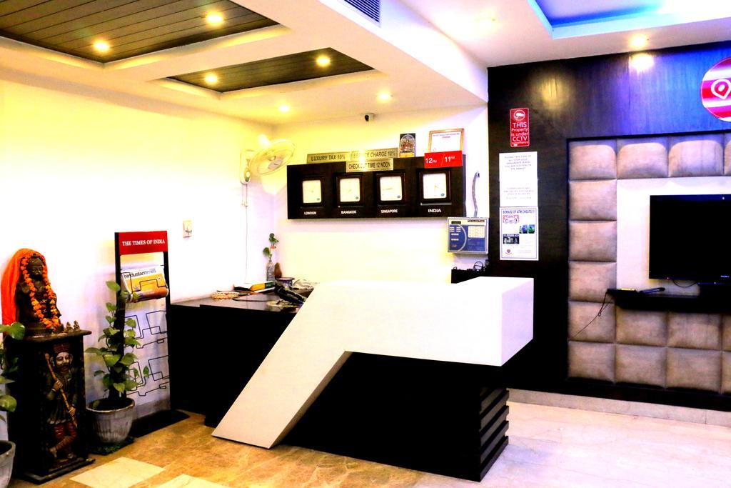 Hotel Benz International Delhi  Exterior photo